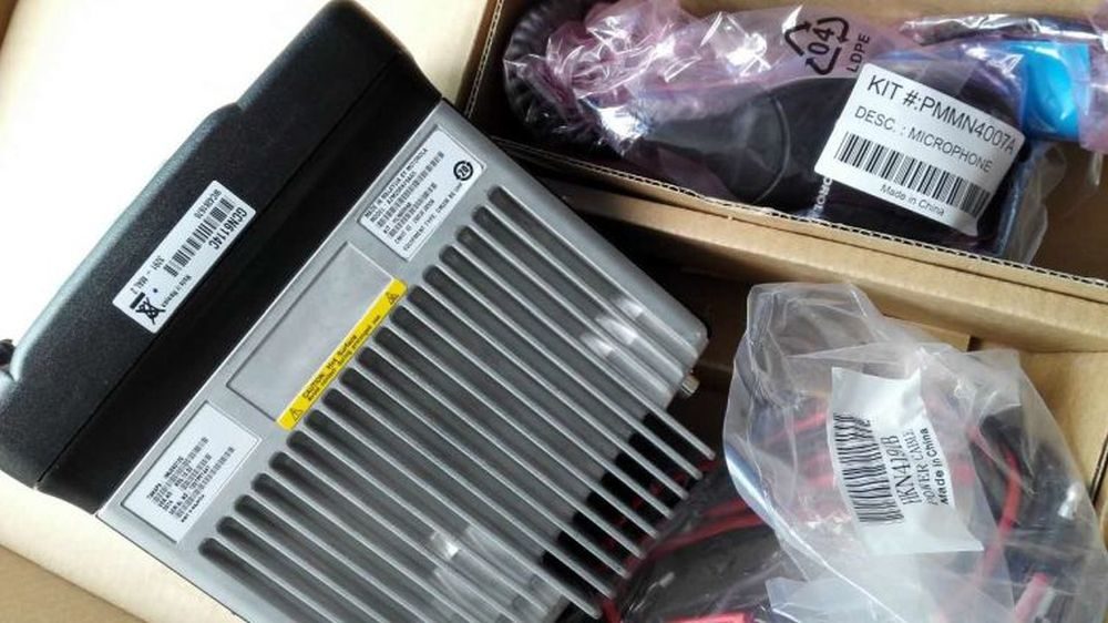 Motorola GM338 UHF VHF Mobile Base Station Radio Refurbishment Car Two-Way Radio - Image 7