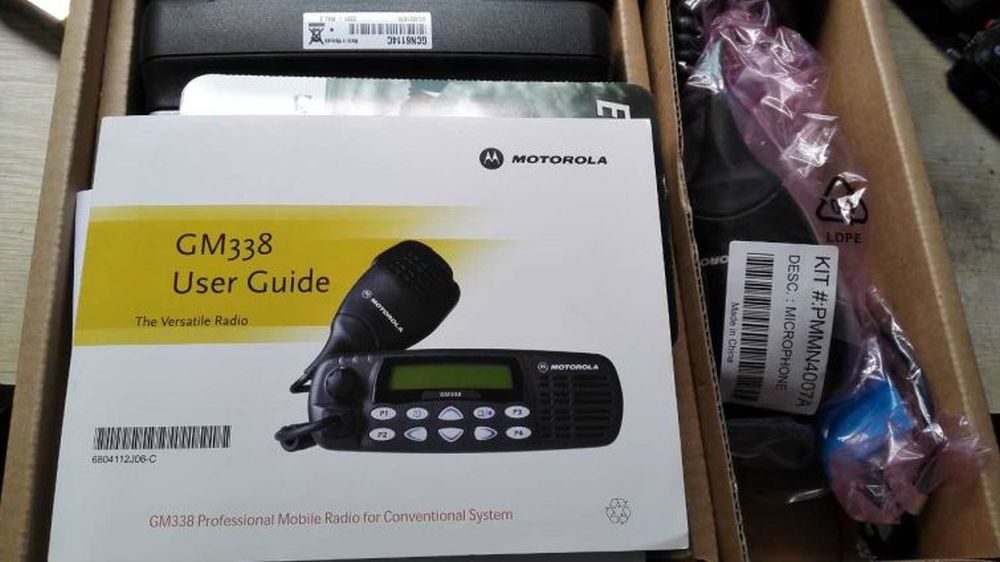 Motorola GM338 UHF VHF Mobile Base Station Radio Refurbishment Car Two-Way Radio - Image 9