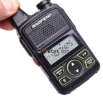 Baofeng BF-T1 UHF 400-470MHz PTT Earpiece Mini Radio