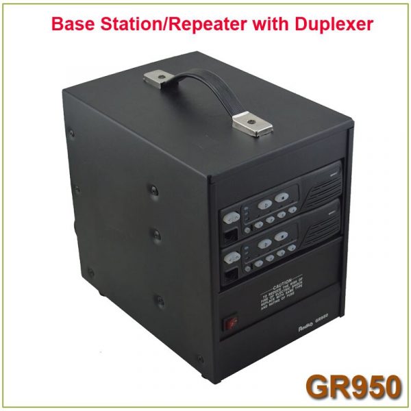 Motorola GR950 UHF Base Station Repeater 25Watts 4 Channels with Duplexer  - Image 2