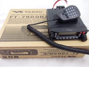FT-7900R YAESU 7900R 50W Mobile Amateur Radio