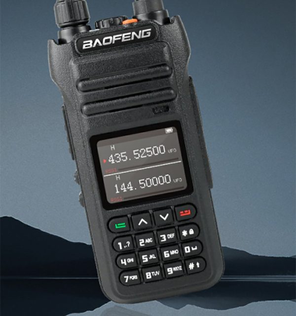 2023 New Updated Baofeng 1706L Tri-band Handheld Radio Type-c Charger - Image 2