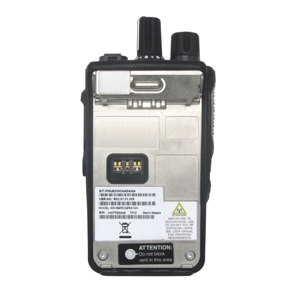 Small Compact Motorola DP3661e MOTOTRBO Digital Portable Radio with keypads Screen - Image 3