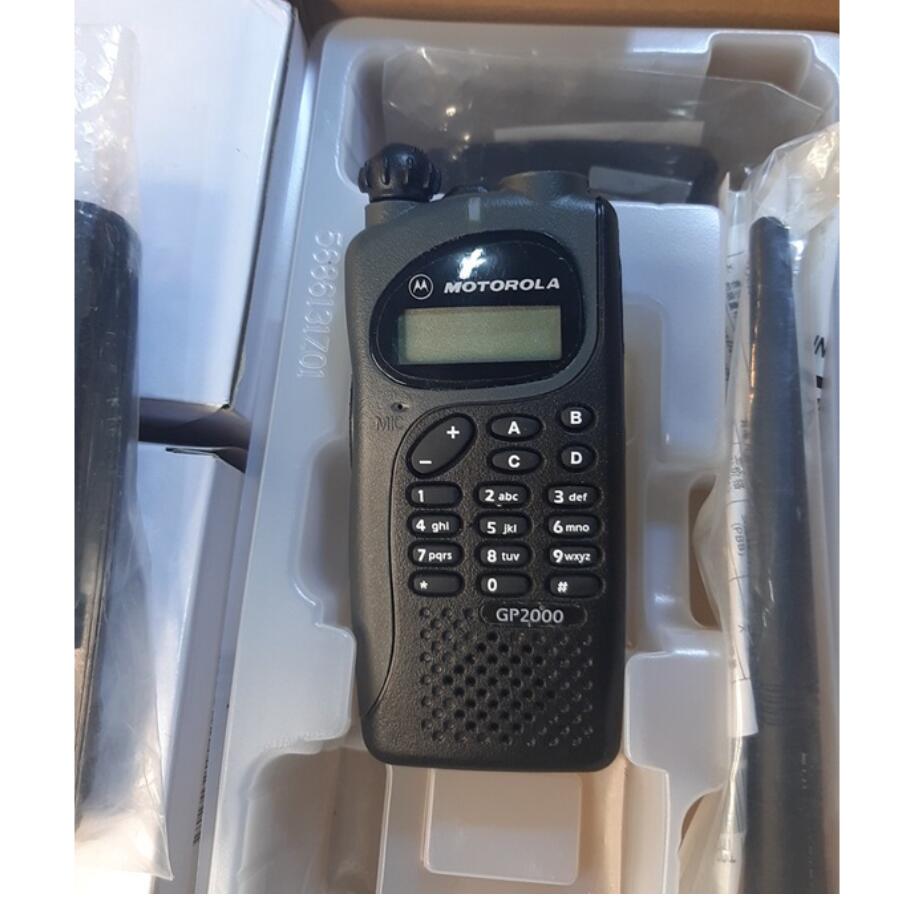 High Quality Brand Motorola GP2000 VHF/UHF Full Keypads Handheld Walkie Talkie