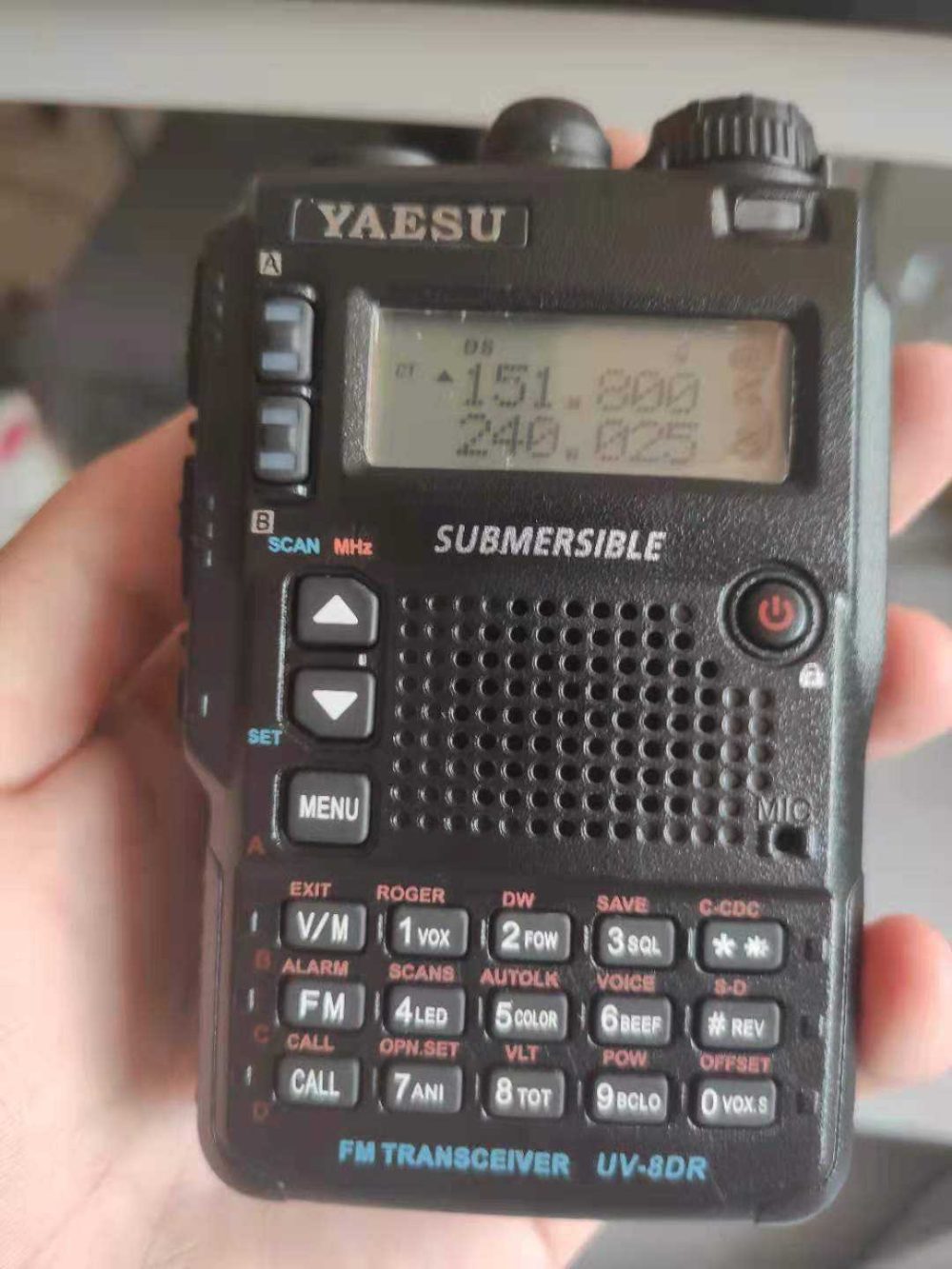 Yaesu VX-8DR Dual-band GPS Bluetooth Submersible Handheld Walkie Talkie
