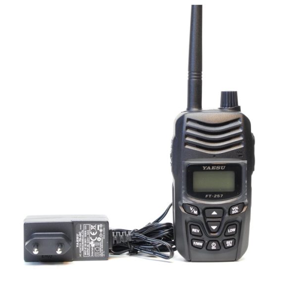 Yaesu FT-257 UHF 70cm Single Band Amateur FM Handheld Transceiver - Image 3