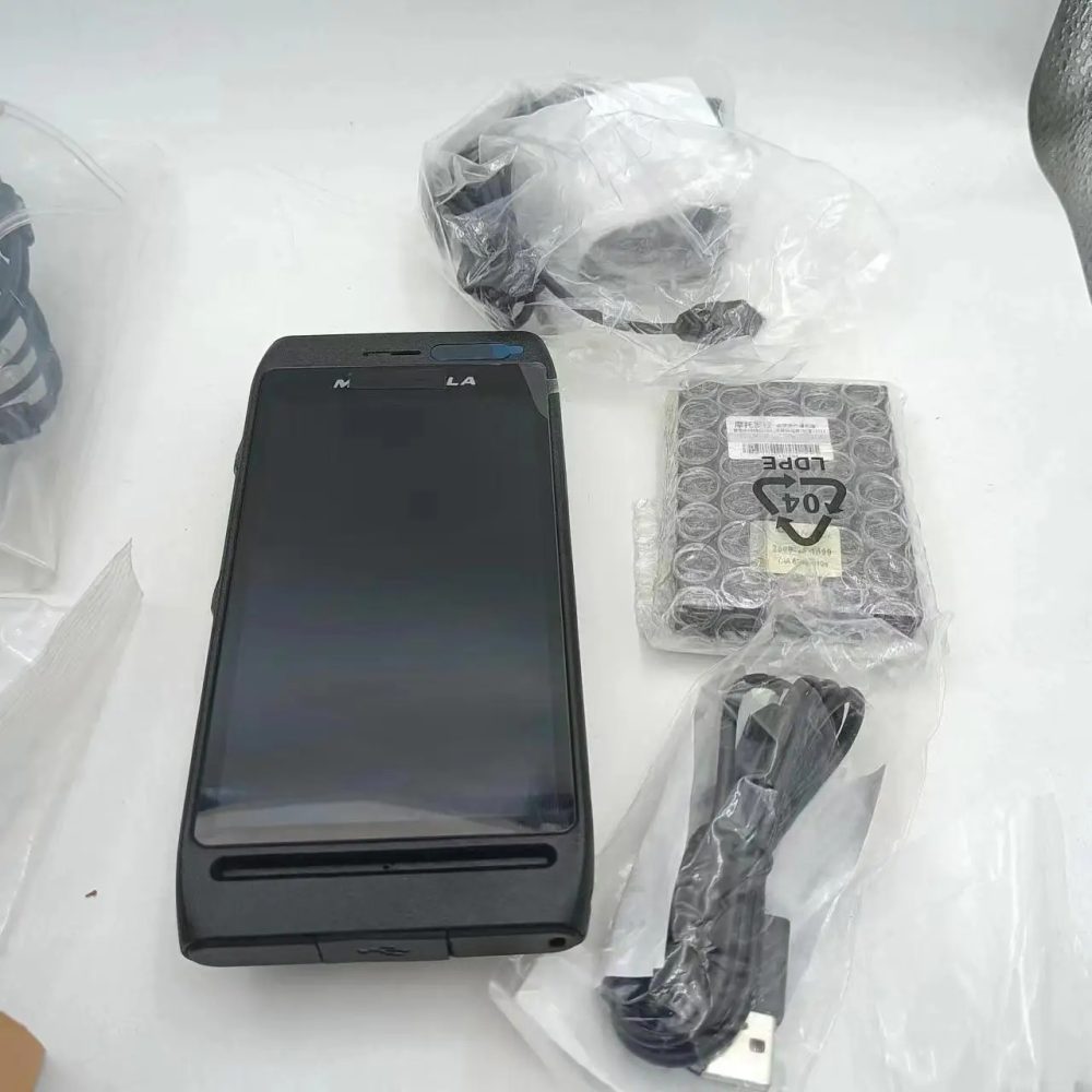 Motorola LEX C10 4G ZELLO Smart Phone RADIO  - Image 6